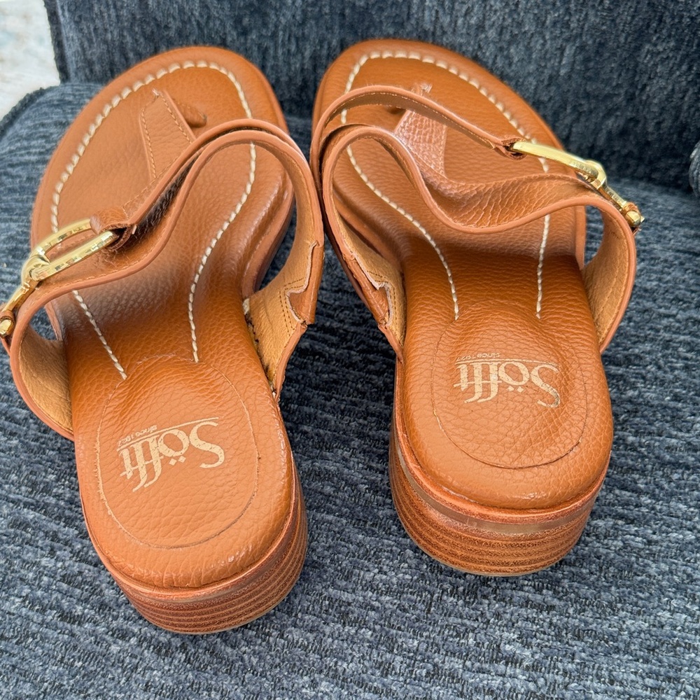 Sofft Brown Leather Sandals - Picture 7 of 7